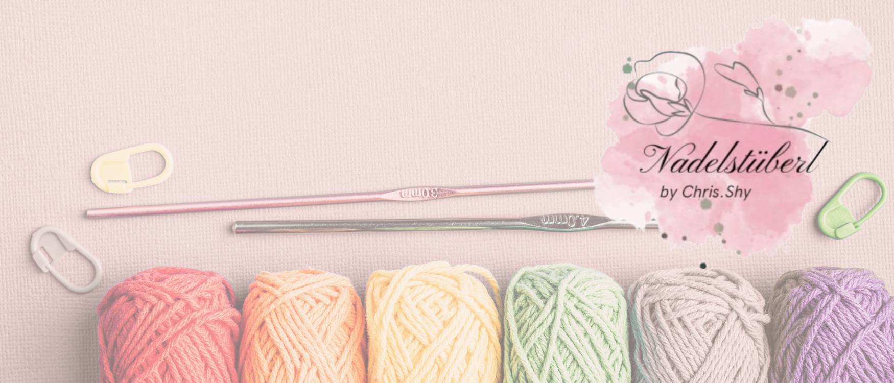 Das Nadelstüberl ist das Ergebnis von kreativer Ideensammlung, Liebe zum Detail und einem unverwechselbaren Branding. Mit Leidenschaft habe ich dazu beigetragen, dieses Business von Grund auf aufzubauen, von der Gestaltung des Logos über die Entwicklung der Website bis hin zur Einrichtung des Onlineshops. Ein Projekt, das zeigt, wie aus einer Vision Realität wird!